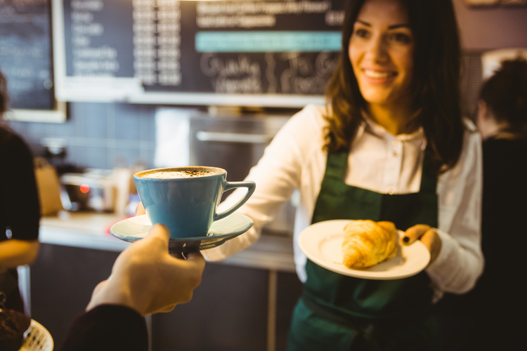 カフェバイトに英語は必要？外国人のお客様に対して気を付けたいマナーとは