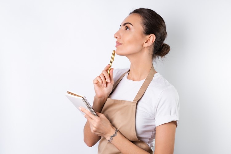 カフェバイトを辞めたい。。。伝えるタイミングや円満に辞める方法