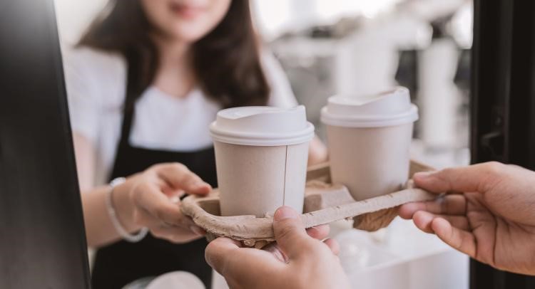 カフェバイトの時給は上昇傾向？平均時給やボーナスについて